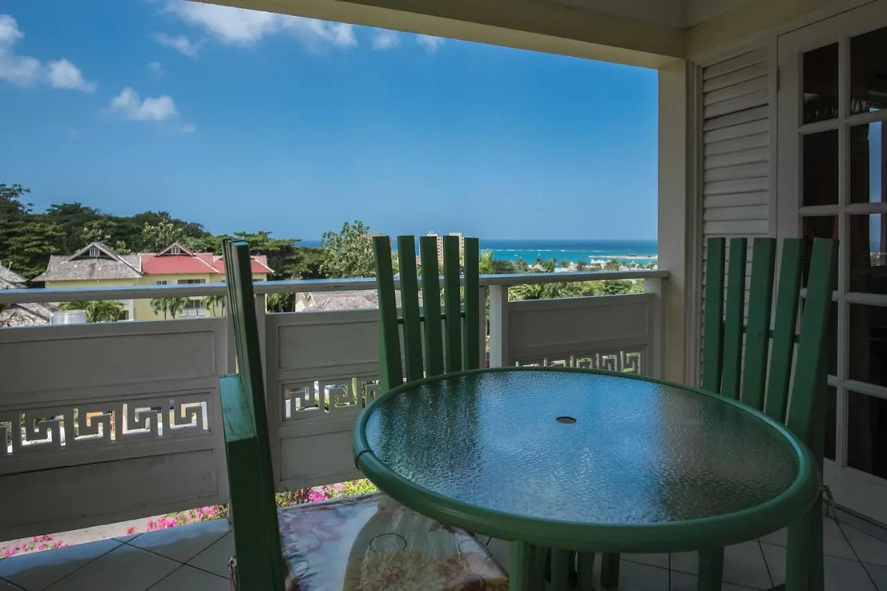 מלון אוצ'ו ריוס Mystic Ridge Resort