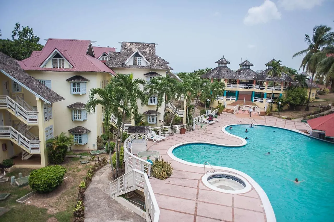 מלון אוצ'ו ריוס Mystic Ridge Resort